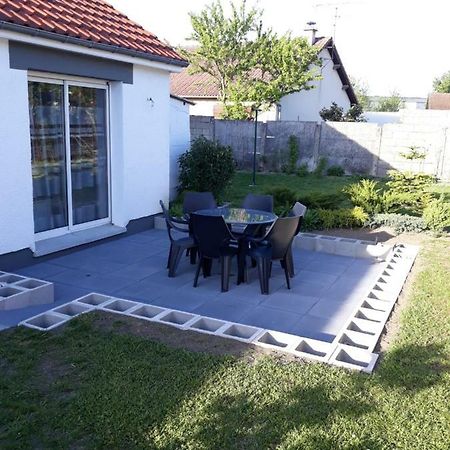Ferienwohnung Les Marronniers Troyes Exterior foto
