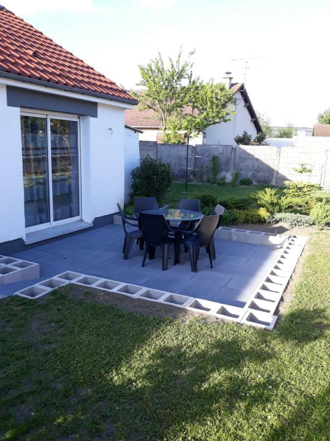 Ferienwohnung Les Marronniers Troyes Exterior foto